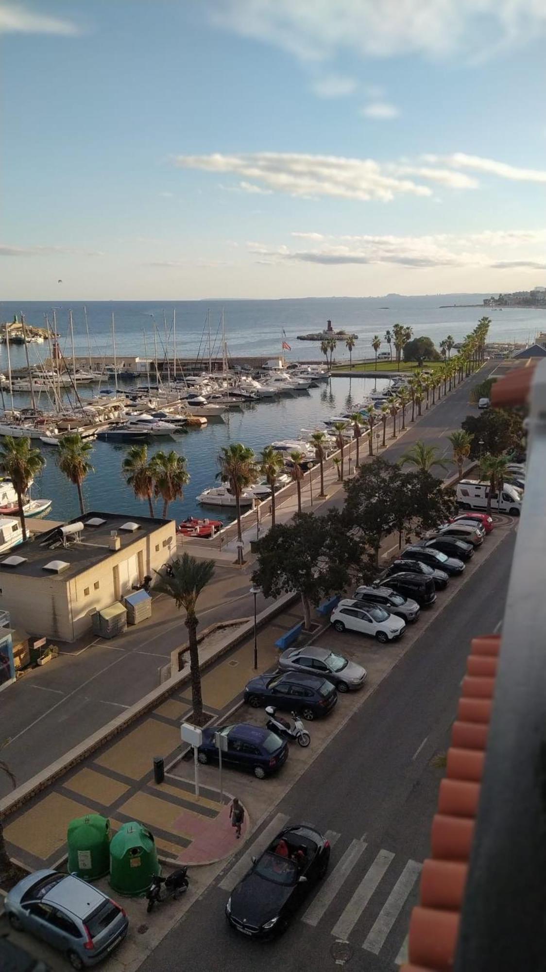 Puerto Villajoyosa Bagian luar foto
